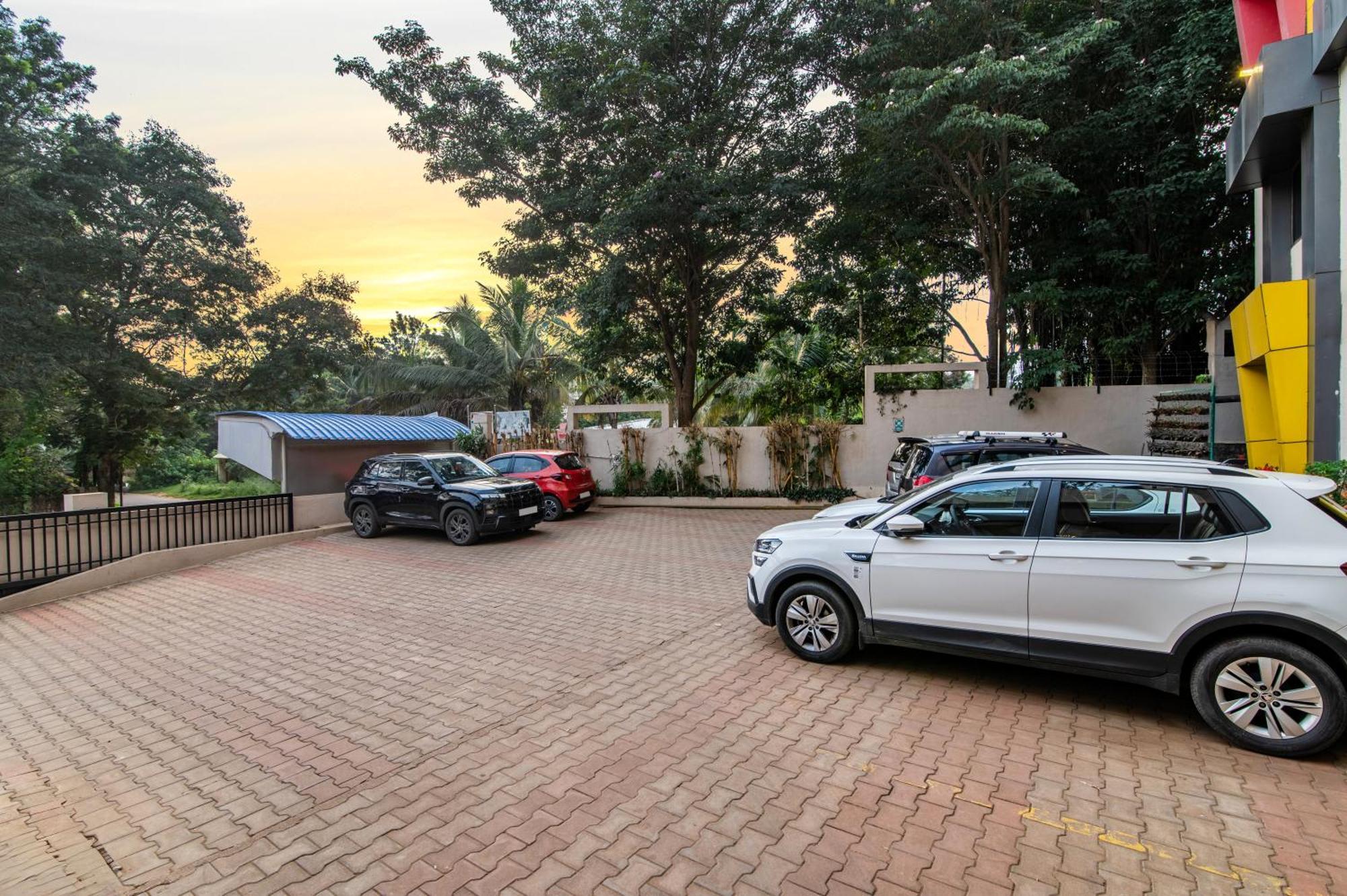 Hotel Sterling Yelagiri Exterior foto