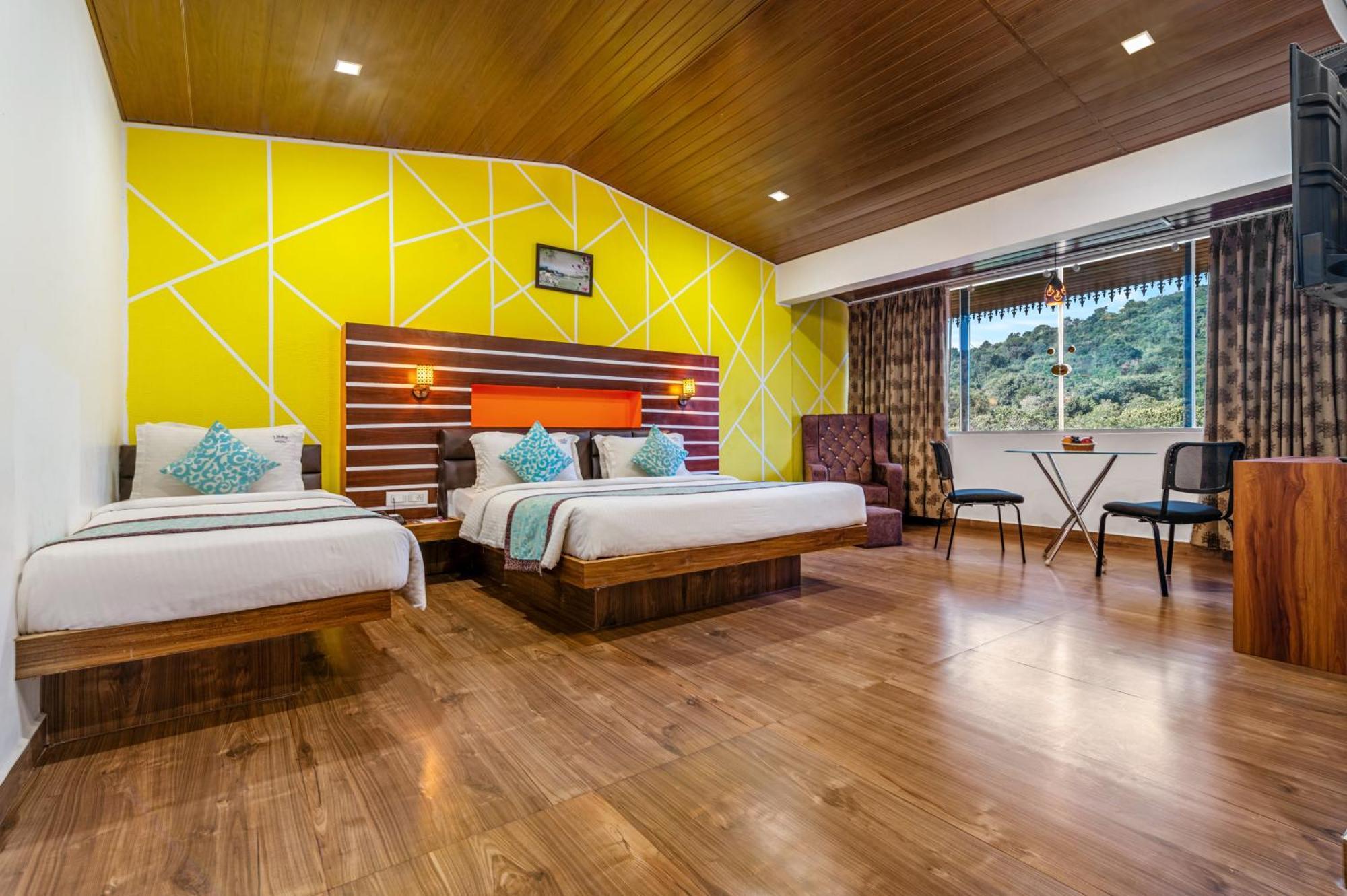 Hotel Sterling Yelagiri Exterior foto